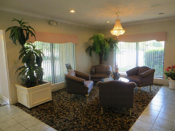 Fairview Inn & Suites Mobile image 18