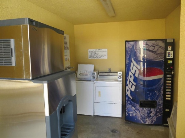 Fairview Inn & Suites Mobile image 9